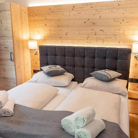 Luxury In With Private Sauna 度假居 *
